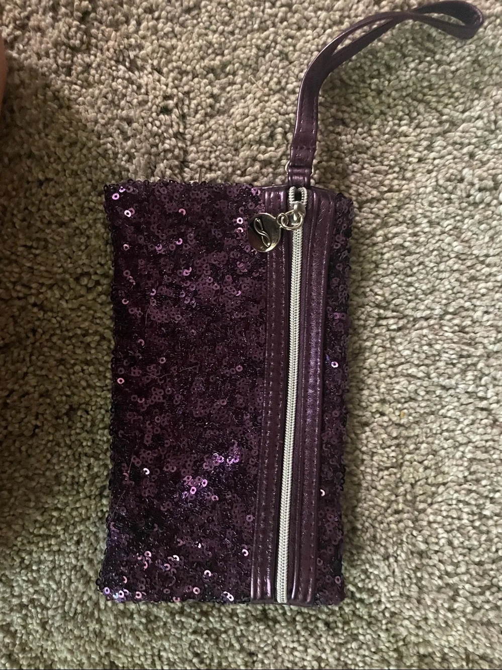Purple Sequin Wristlet Set - Stylish Evening Clutch